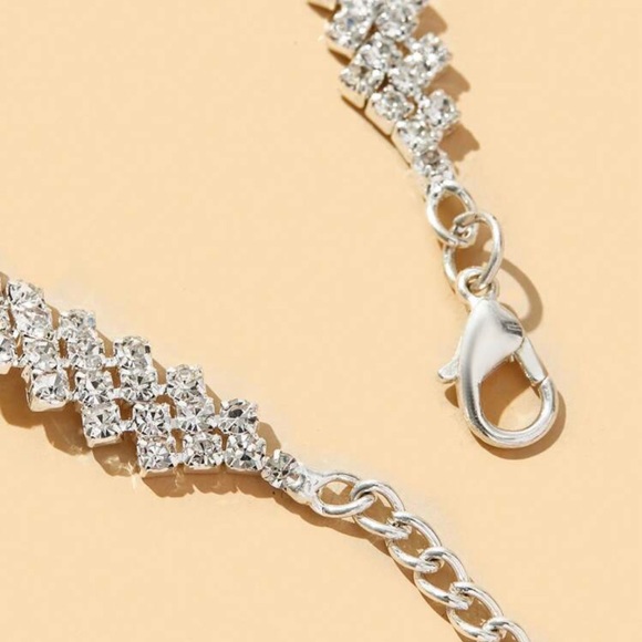 Glamorous Zinc Alloy Rhinestone Decor Bracelet For Women For Party Wedding Gift - Picture 7 of 7